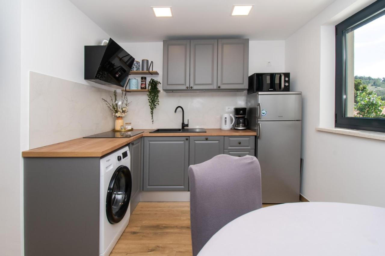 Apartmani Monika Žaborić Exterior foto