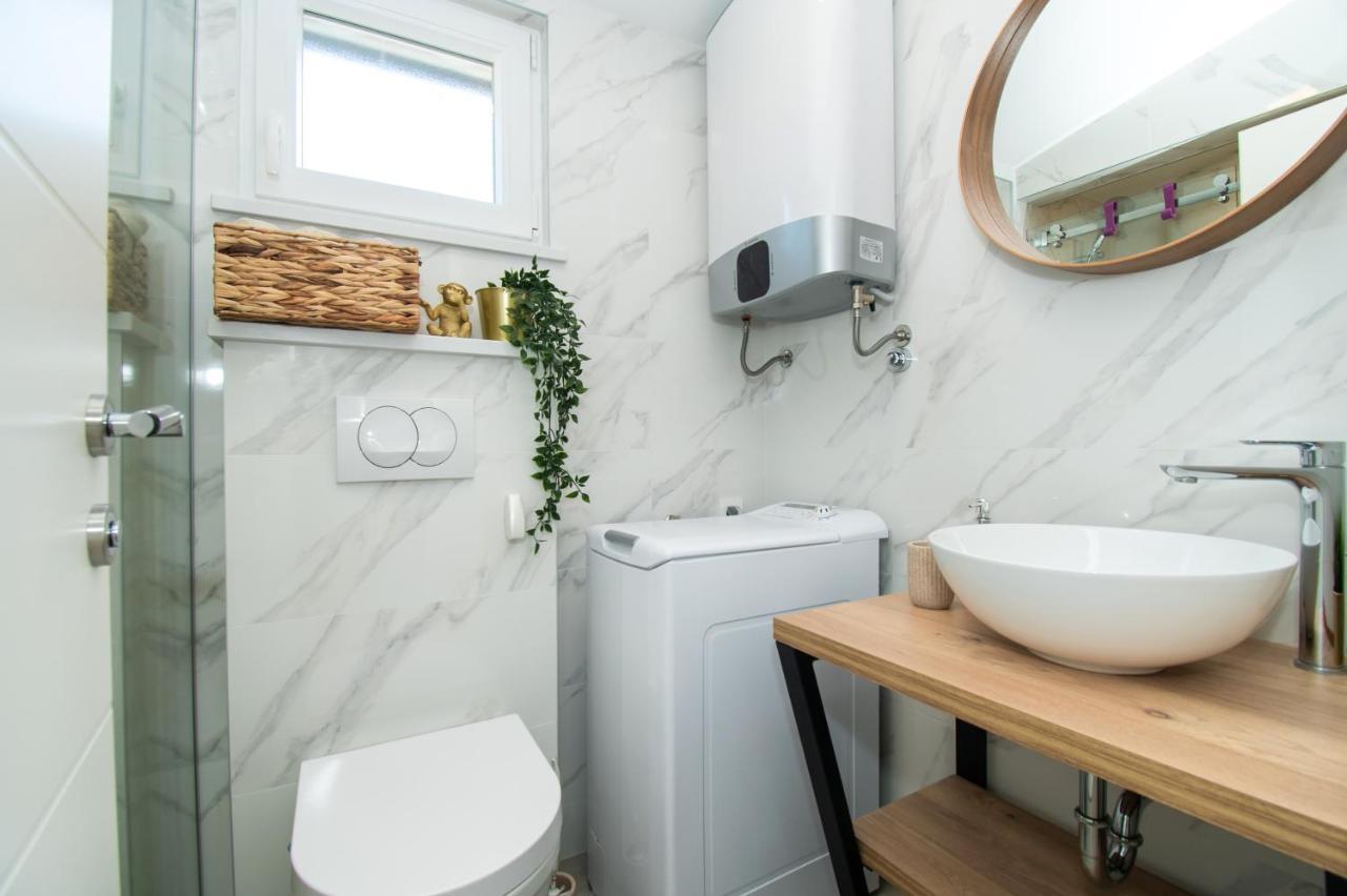 Apartmani Monika Žaborić Exterior foto