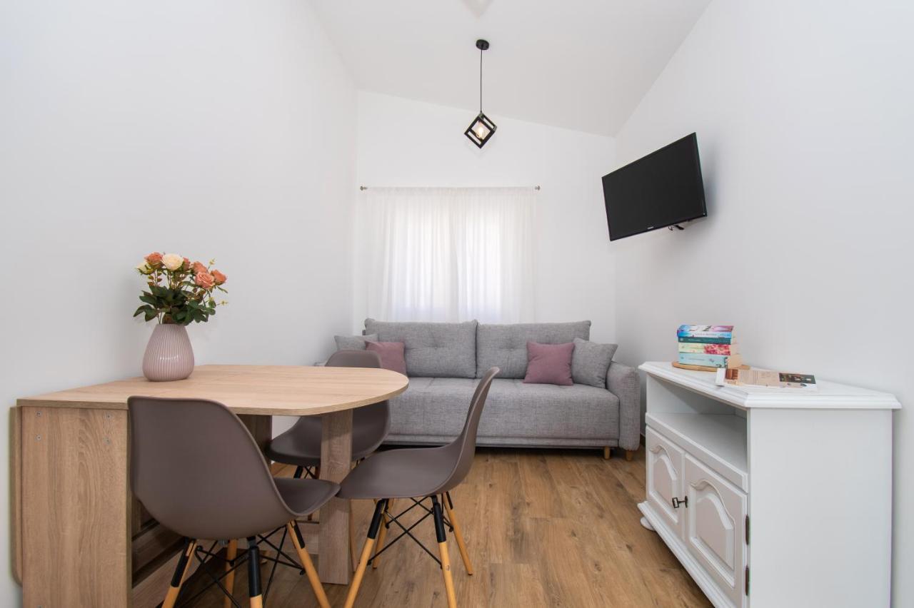 Apartmani Monika Žaborić Exterior foto