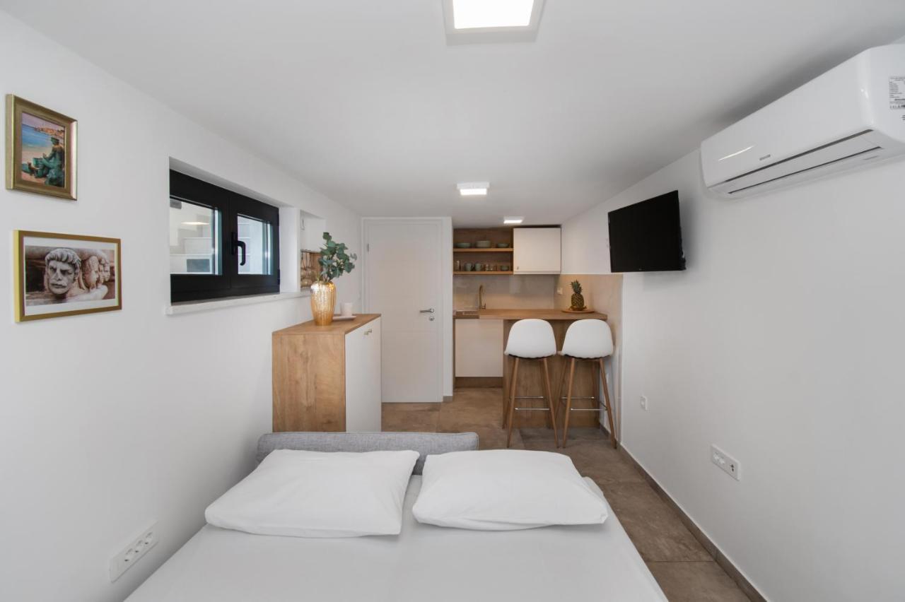 Apartmani Monika Žaborić Exterior foto