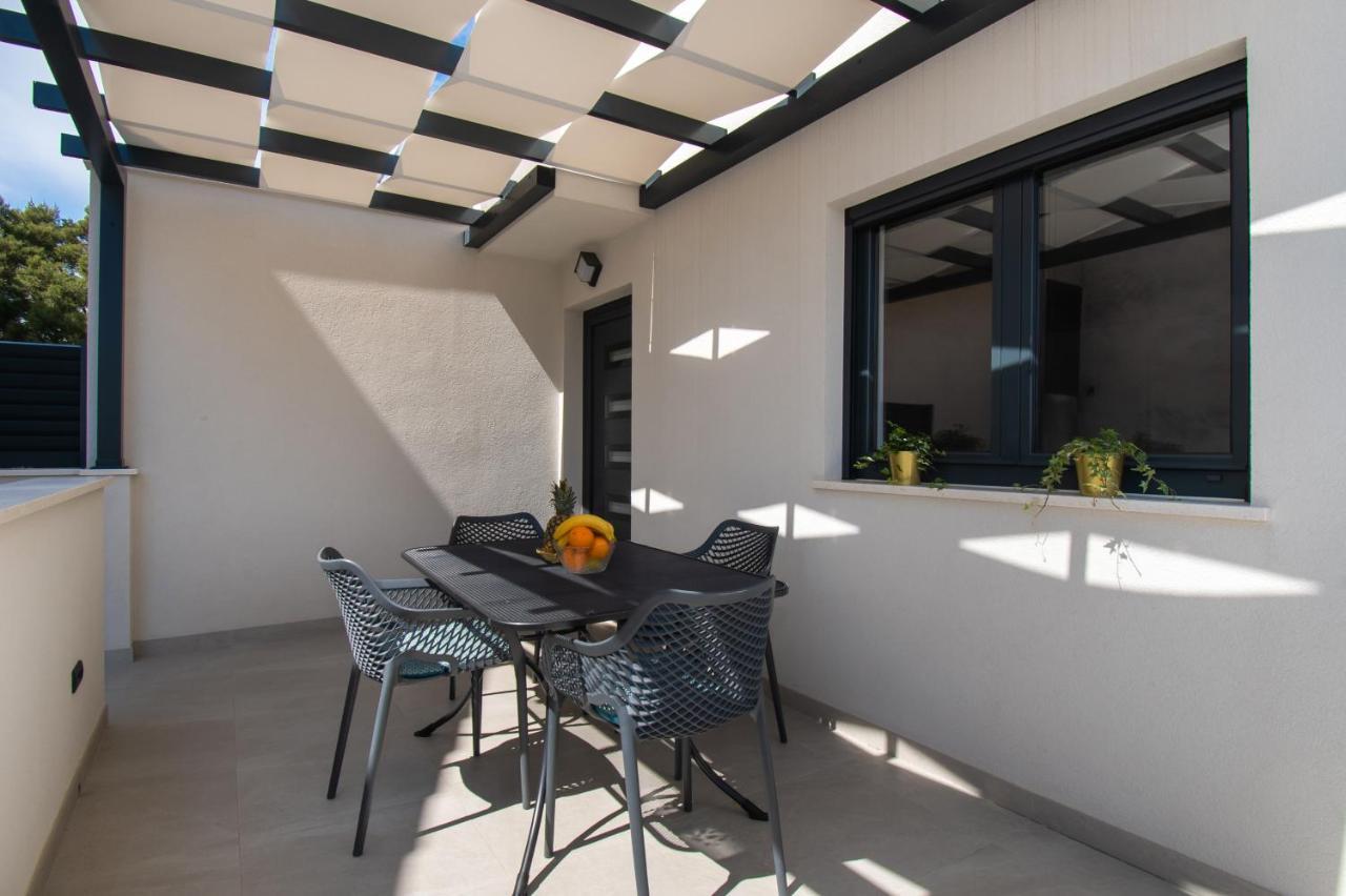 Apartmani Monika Žaborić Exterior foto