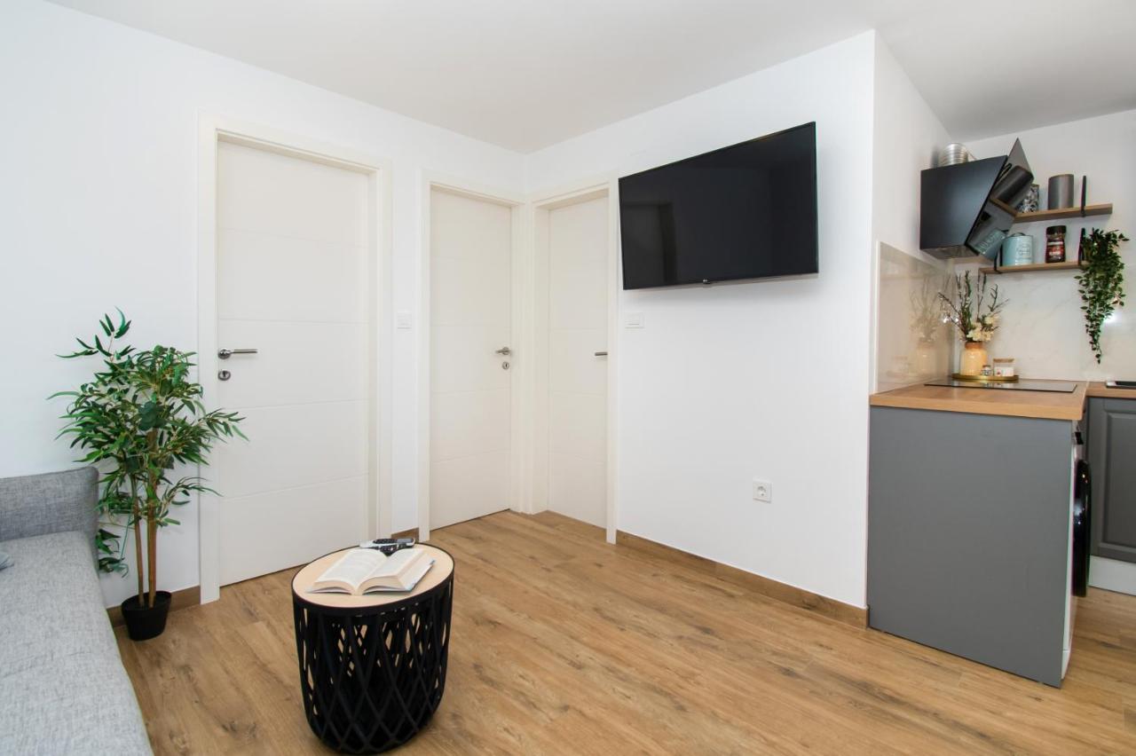 Apartmani Monika Žaborić Exterior foto